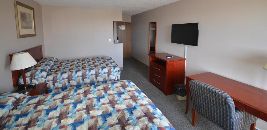 Travelodge Hanna Canada Grey Eksteriør bilde
